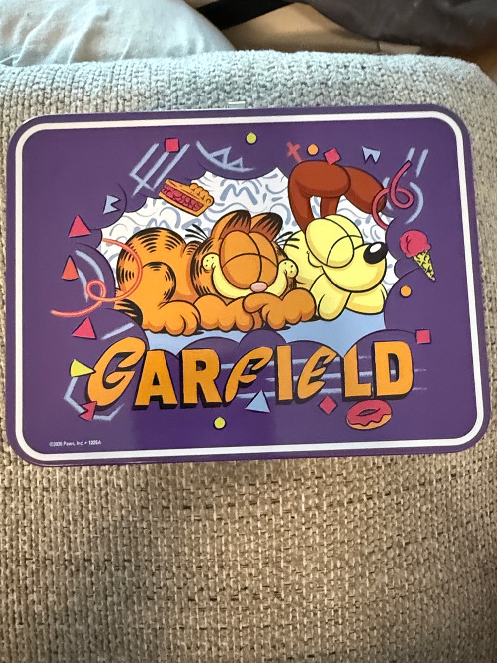 Garfield Purple Metal Lunchbox with Garfield & Odie Illustration